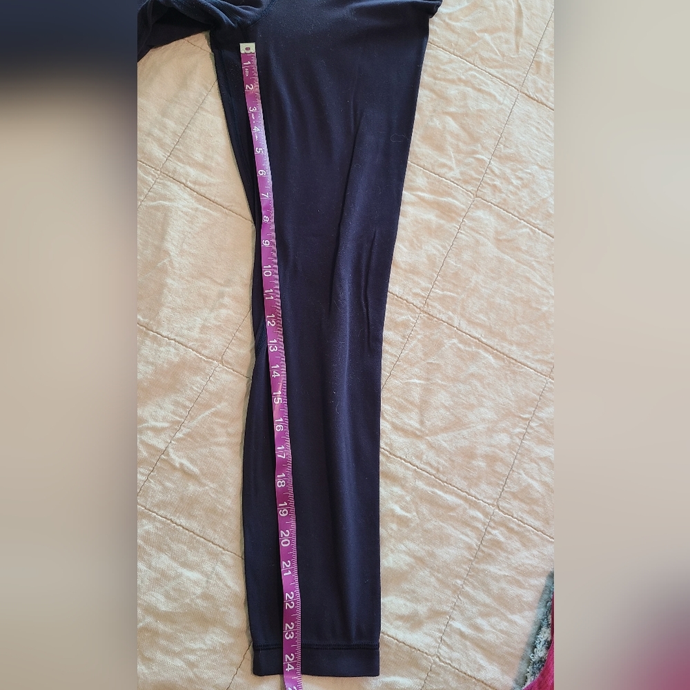 Lululemon Align Crops - Picture 3 of 5